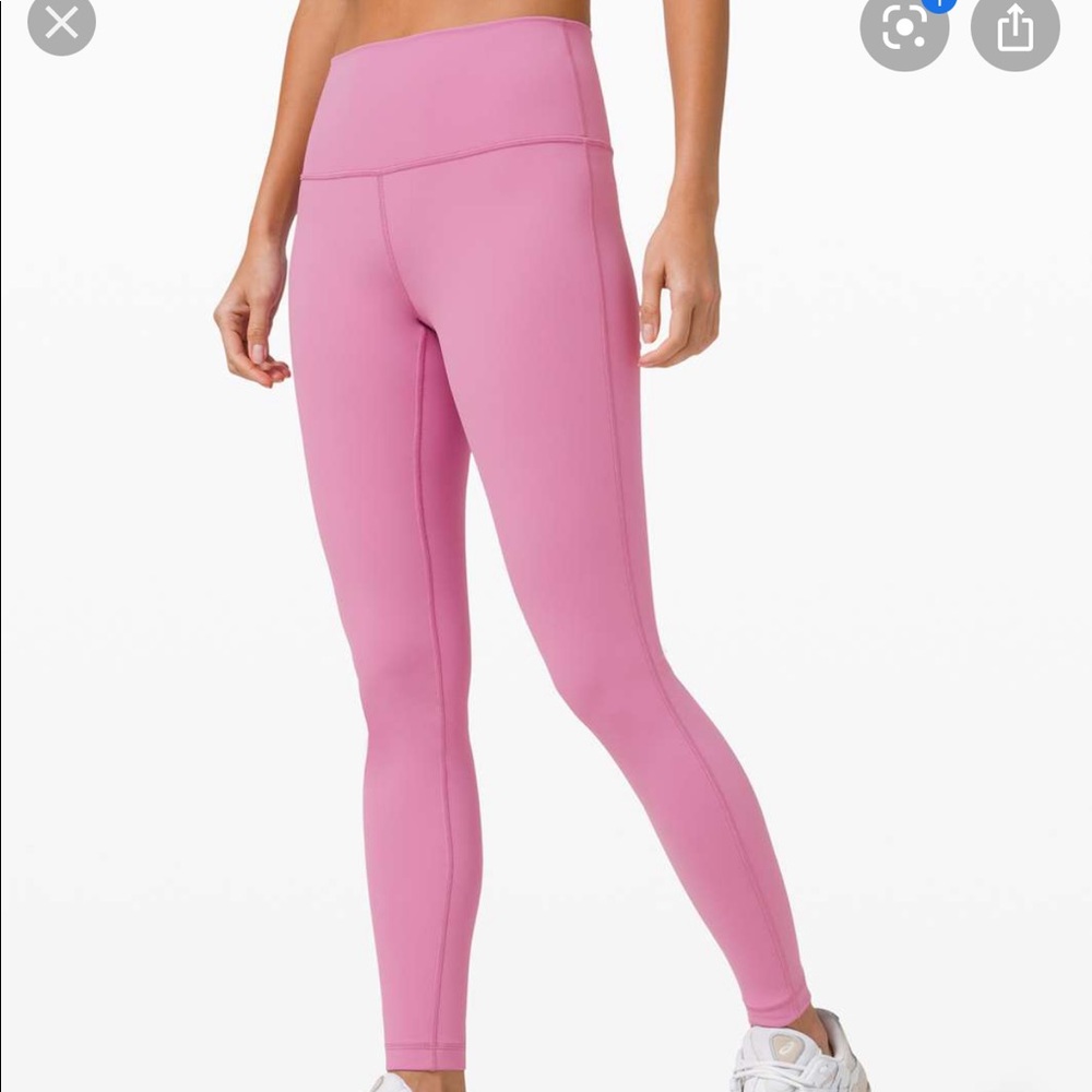 NWOT Lululemon Wunder Under